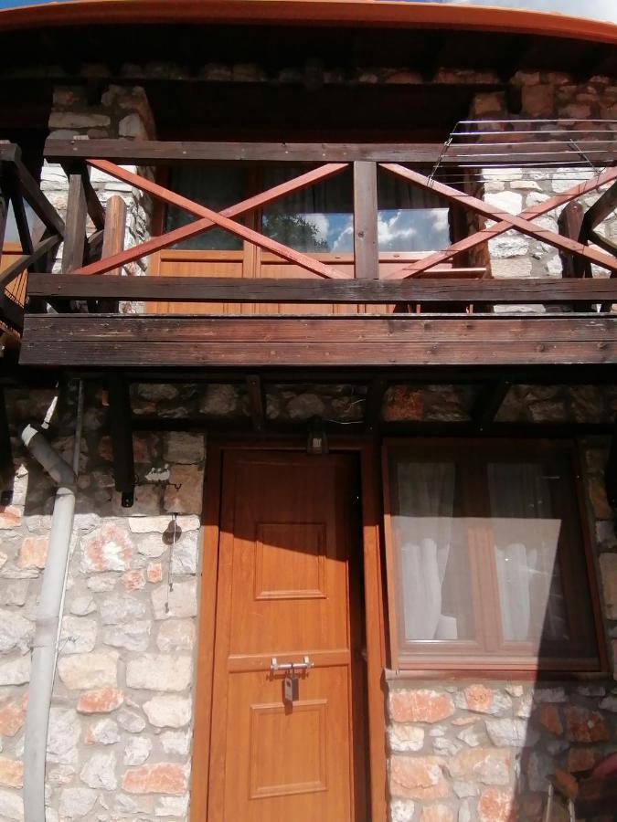 Traditional Stone Cottage In Palio Elatohori Ngoại thất bức ảnh